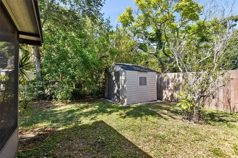 208 Jody Court Largo FL 33771