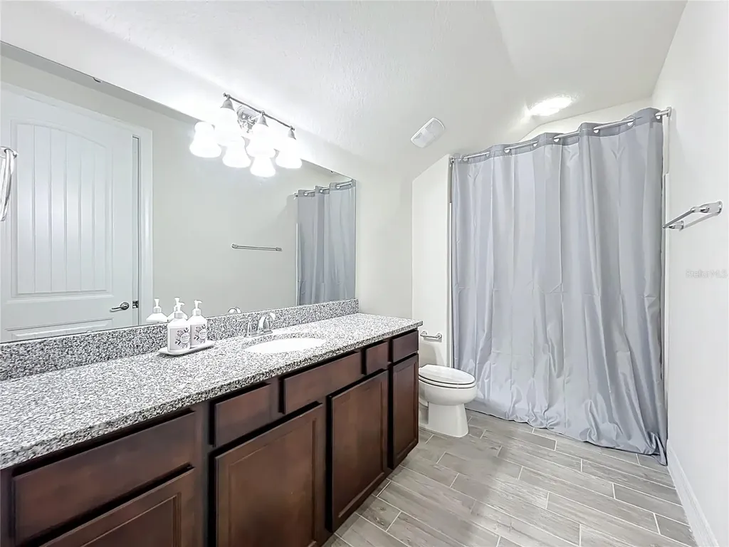 15084 Cuddy Court Orlando FL 32820