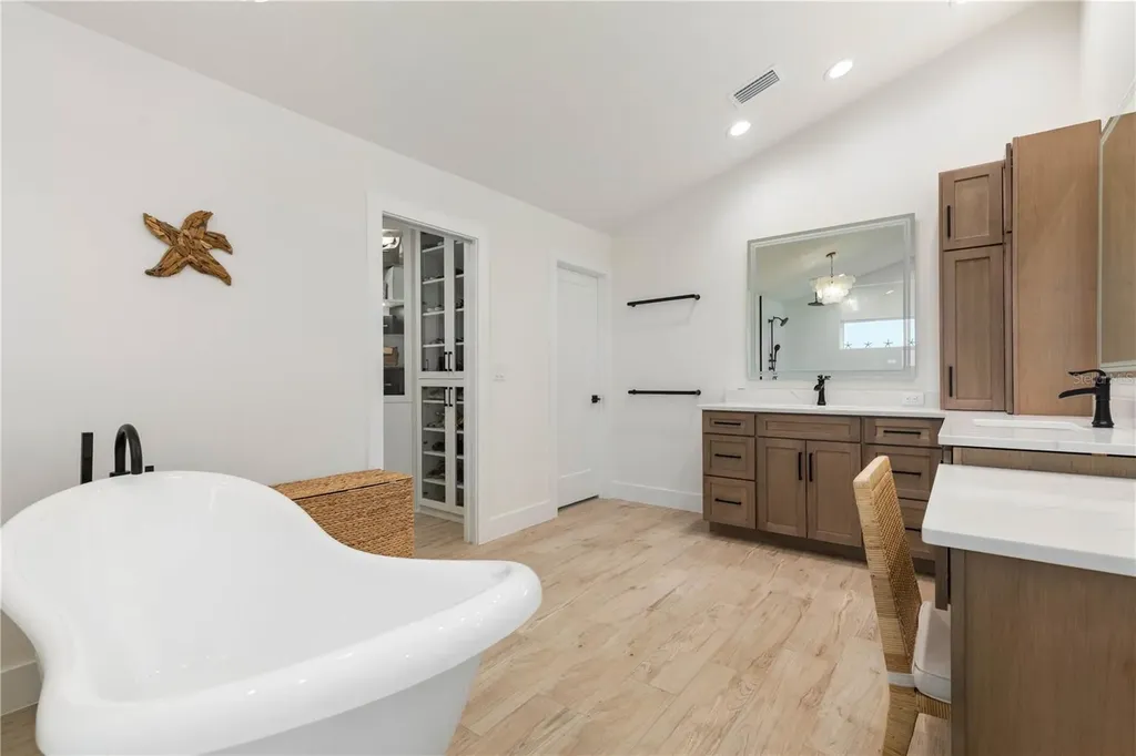 346 N 12th Street Flagler Beach FL 32136