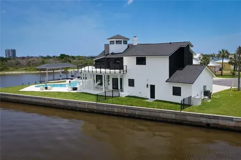 346 N 12th Street Flagler Beach FL 32136