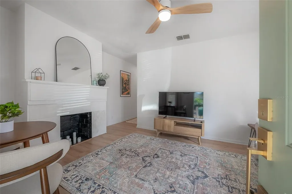 319 W Curtis Street Tampa FL 33603
