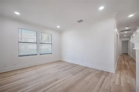 319 W Curtis Street Tampa FL 33603