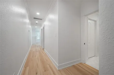 319 W Curtis Street Tampa FL 33603