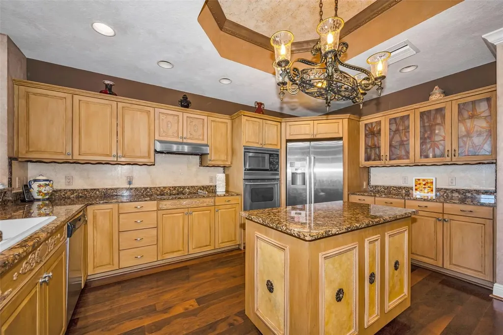 17717 Gulf Boulevard St Petersburg FL 33708