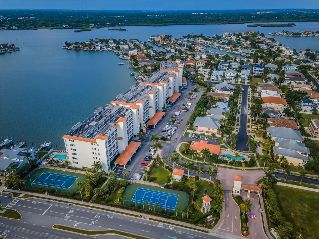 17717 Gulf Boulevard St Petersburg FL 33708
