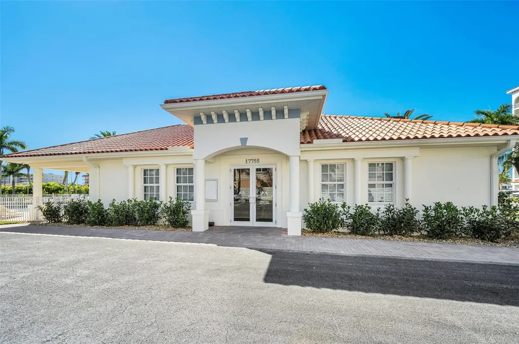 17717 Gulf Boulevard St Petersburg FL 33708