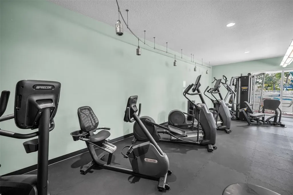 17717 Gulf Boulevard St Petersburg FL 33708