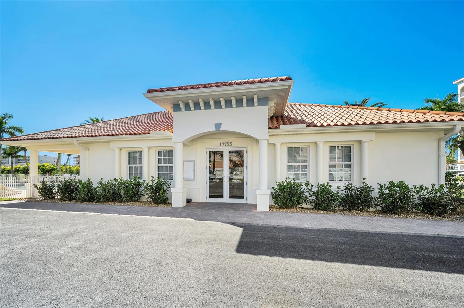 17717 Gulf Boulevard St Petersburg FL 33708