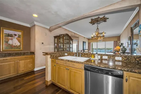17717 Gulf Boulevard St Petersburg FL 33708