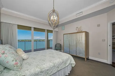 17717 Gulf Boulevard St Petersburg FL 33708