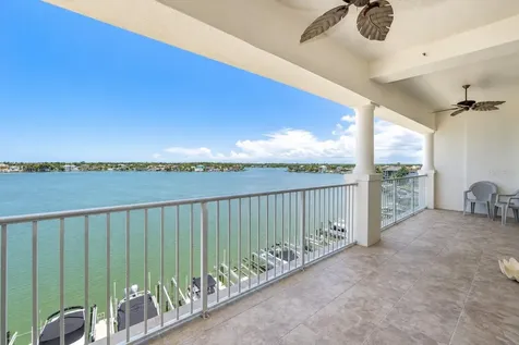 17717 Gulf Boulevard St Petersburg FL 33708