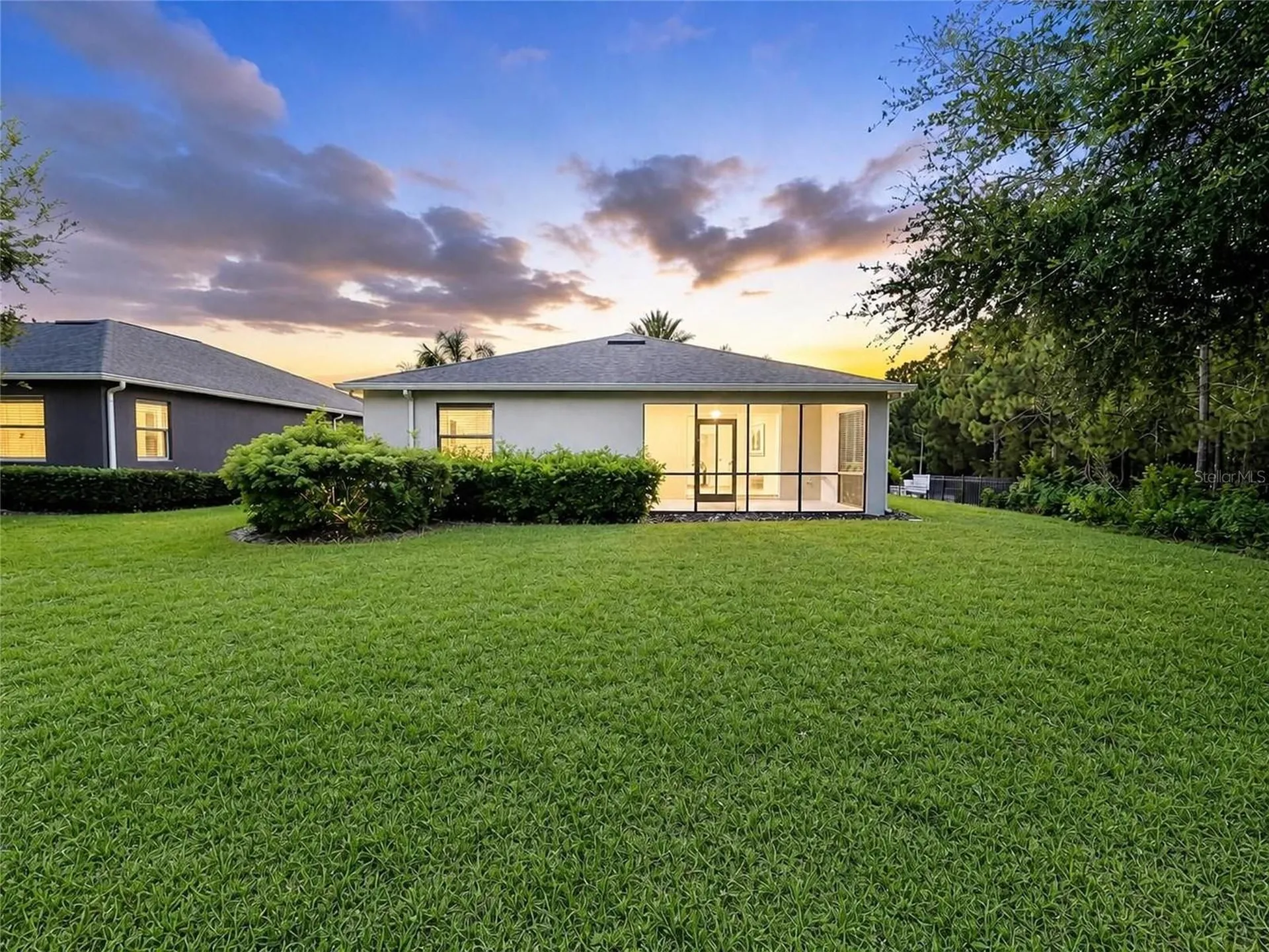 2220 Barrington Loop Davenport FL 33837