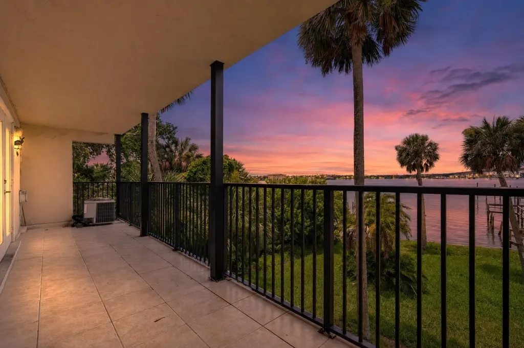 900 S Peninsula Drive Daytona Beach FL 32118