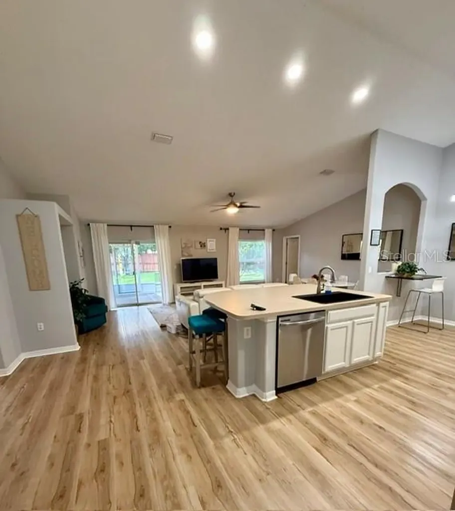 15 Poinsettia Lane Palm Coast FL 32164