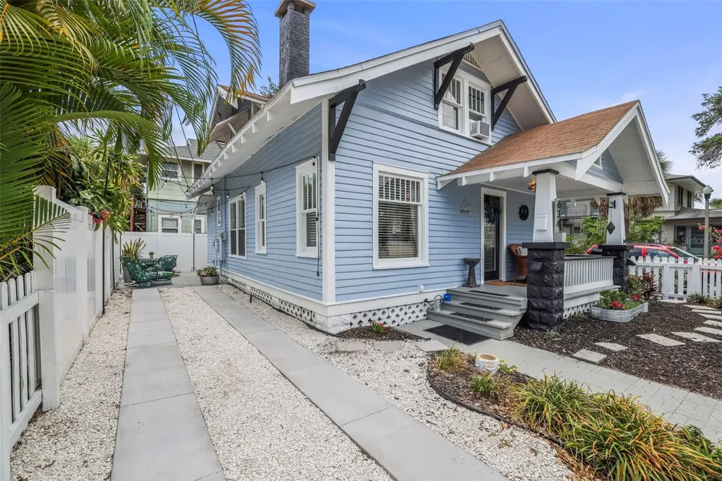 634 6th Street N St Petersburg FL 33701