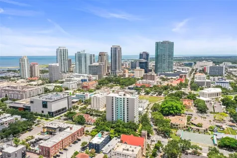 634 6th Street N St Petersburg FL 33701