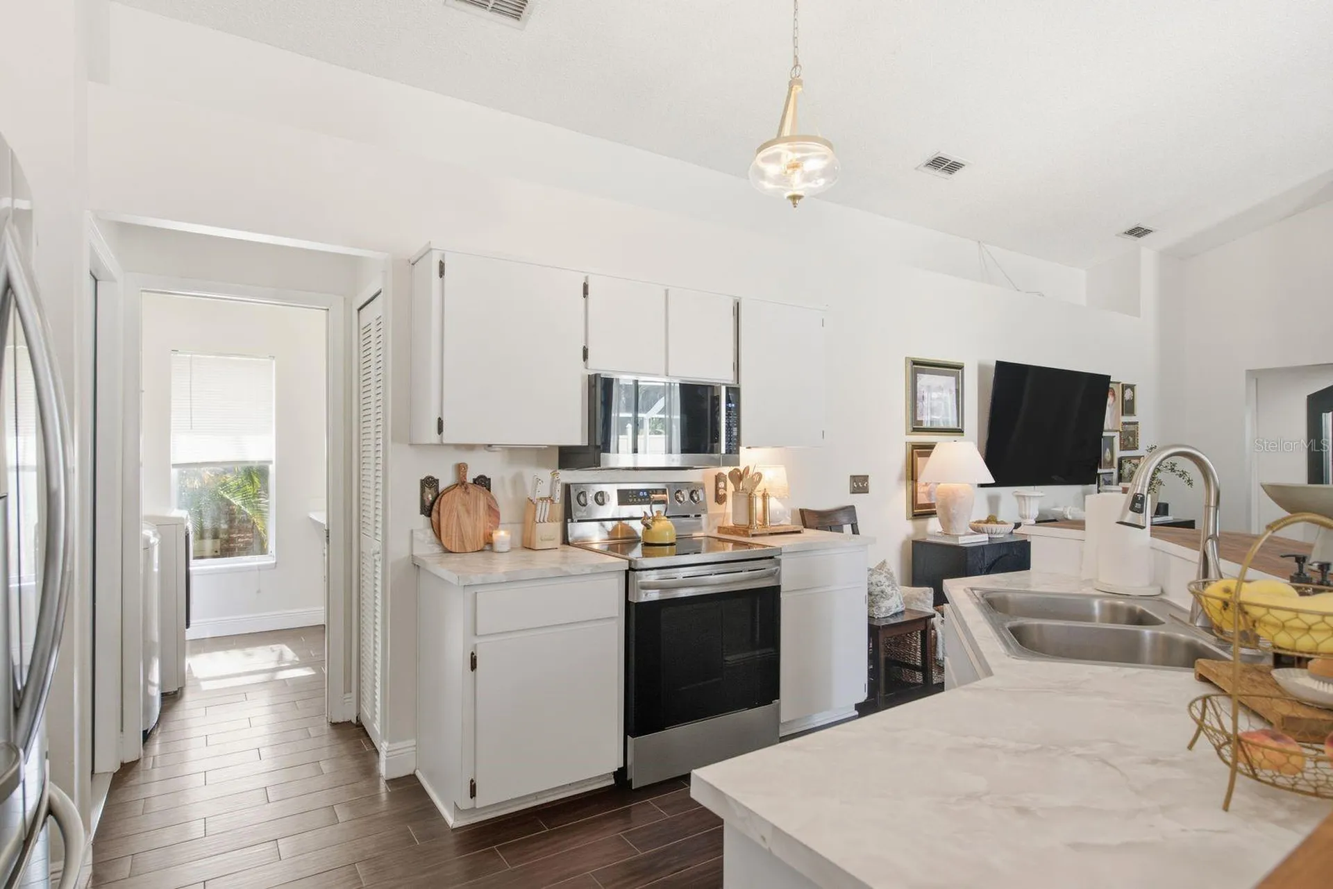 970 Valley View Circle Palm Harbor FL 34684