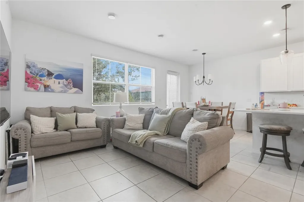832 Longboat Drive Davenport FL 33896