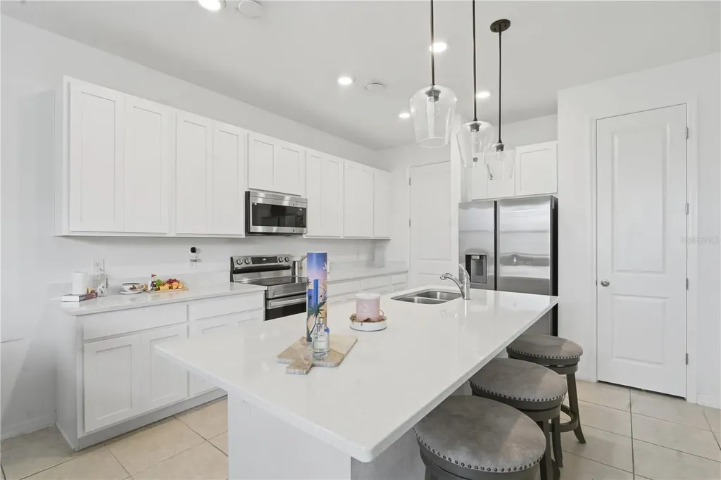 832 Longboat Drive Davenport FL 33896