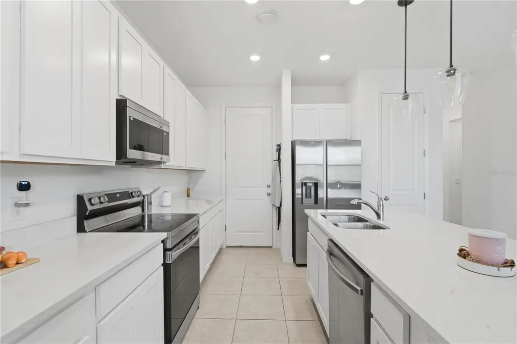832 Longboat Drive Davenport FL 33896