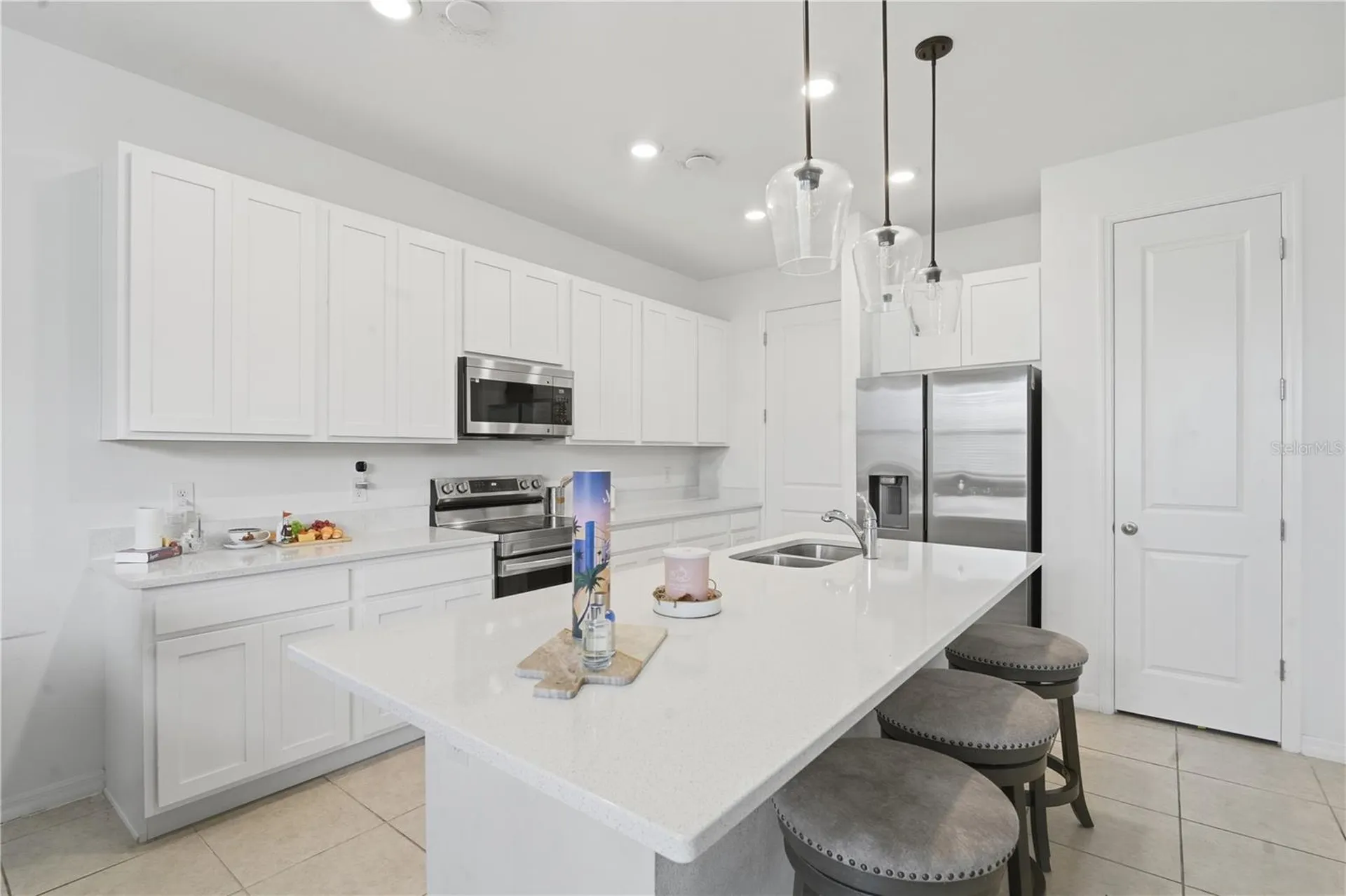 832 Longboat Drive Davenport FL 33896