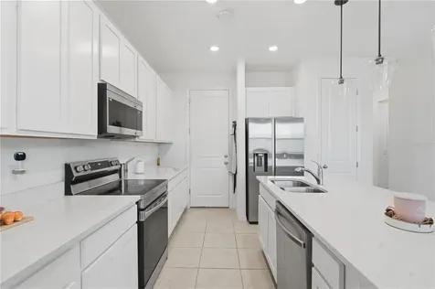 832 Longboat Drive Davenport FL 33896