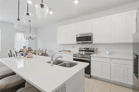 832 Longboat Drive Davenport FL 33896