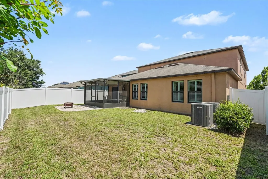 10022 Carloway Hills Drive Wimauma FL 33598