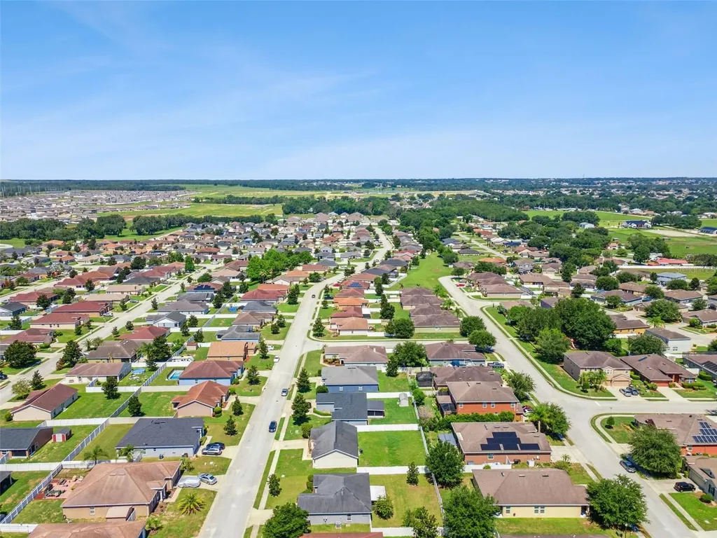 1920 Country Manor Street Bartow FL 33830