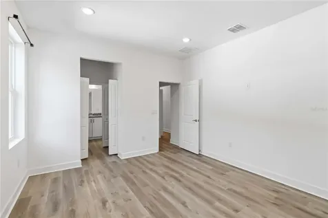 2613 E 23rd Avenue Tampa FL 33605