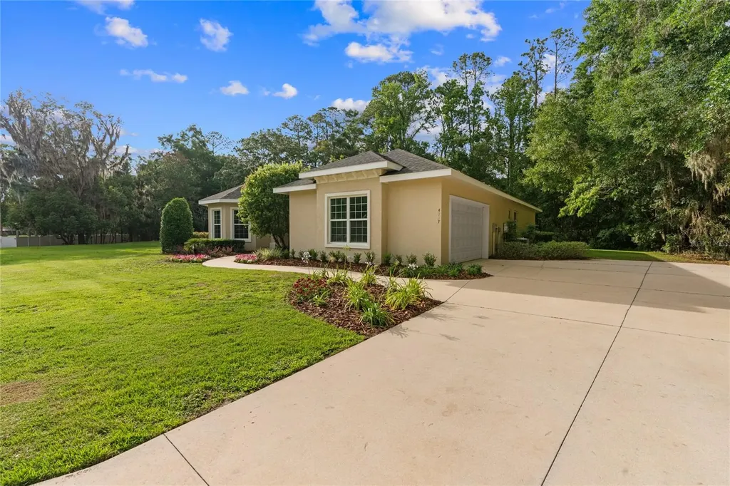 4117 SE 21st Street Ocala FL 34471