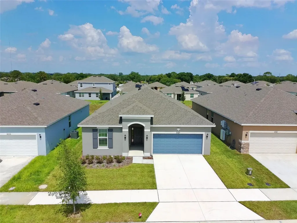 2027 Firethorn Loop Haines City FL 33844