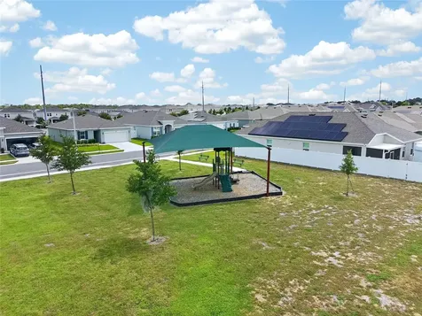 2027 Firethorn Loop Haines City FL 33844