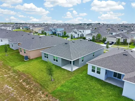 2027 Firethorn Loop Haines City FL 33844