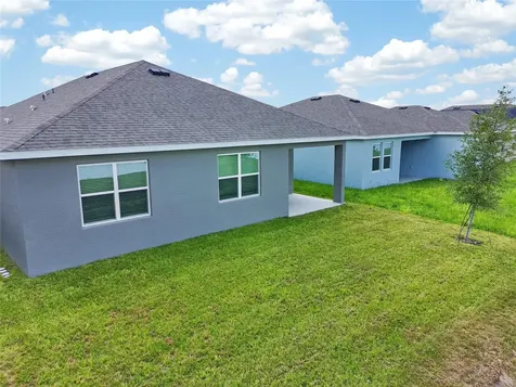 2027 Firethorn Loop Haines City FL 33844