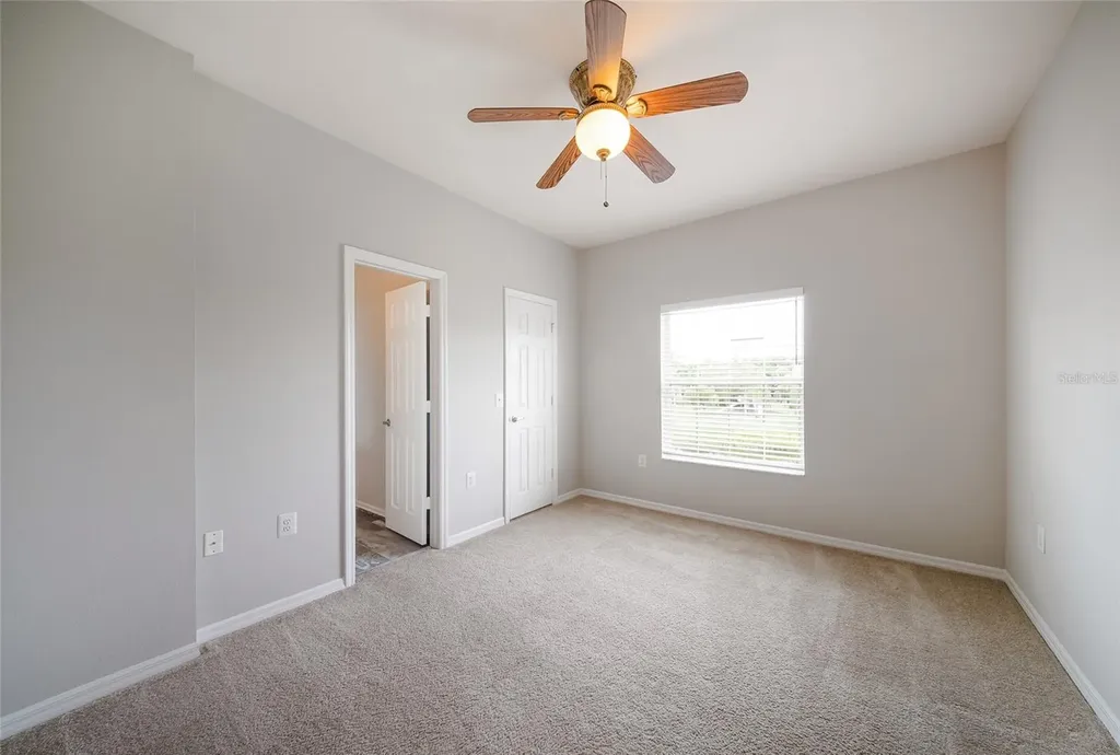 7633 Plantation Circle University Park FL 34201