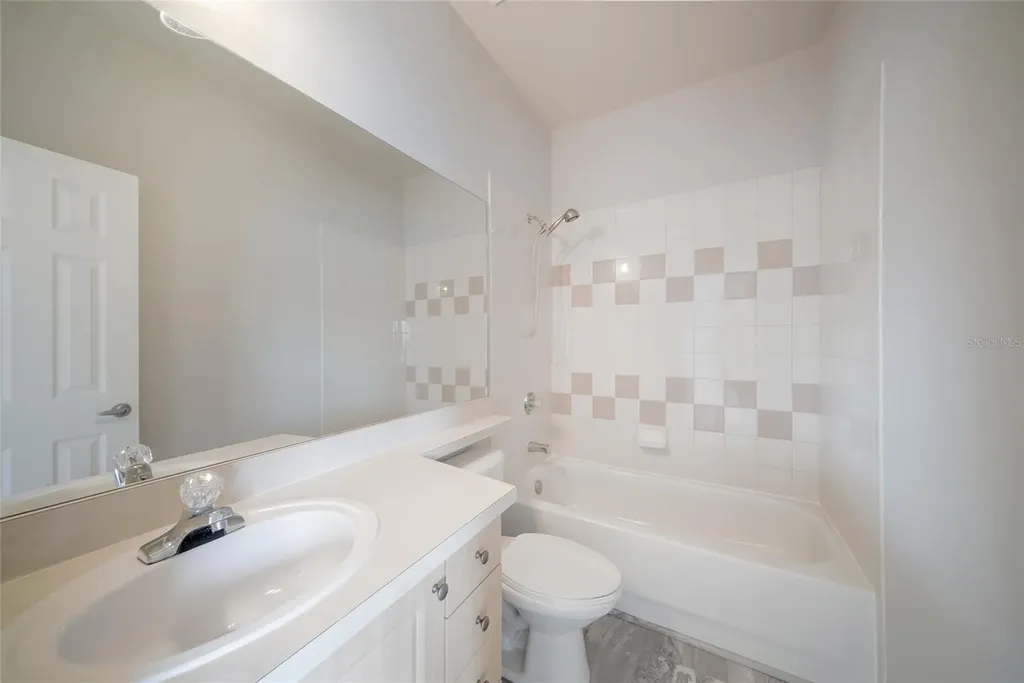 7633 Plantation Circle University Park FL 34201
