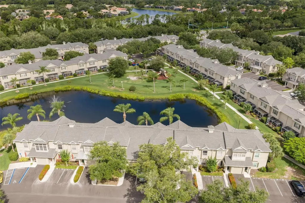 7633 Plantation Circle University Park FL 34201