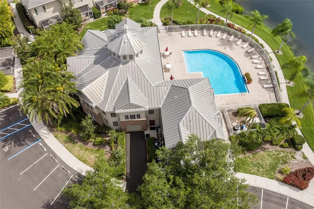 7633 Plantation Circle University Park FL 34201