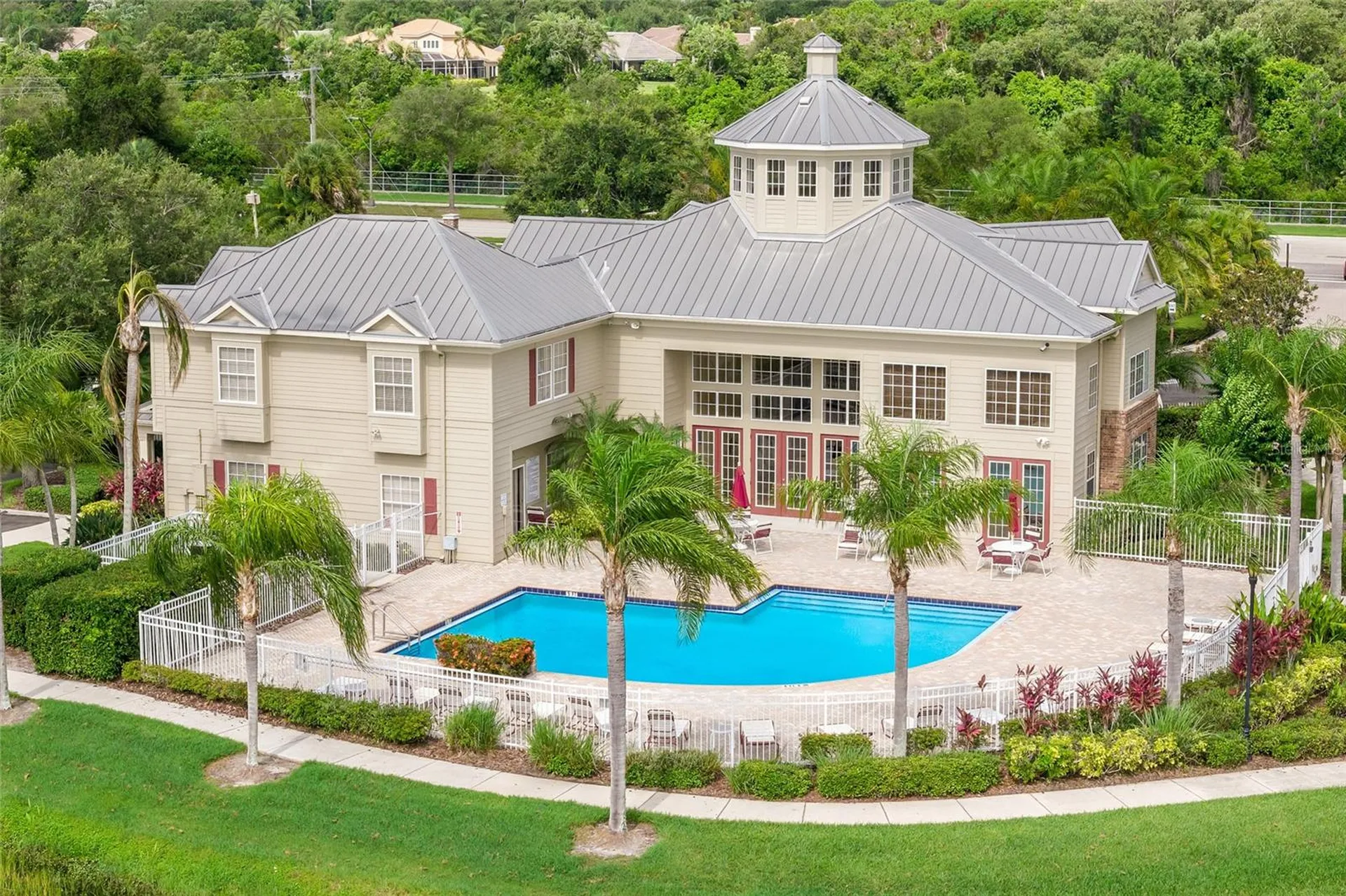 7633 Plantation Circle University Park FL 34201