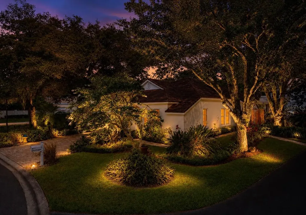 5204 Green Forest Court Tampa FL 33647