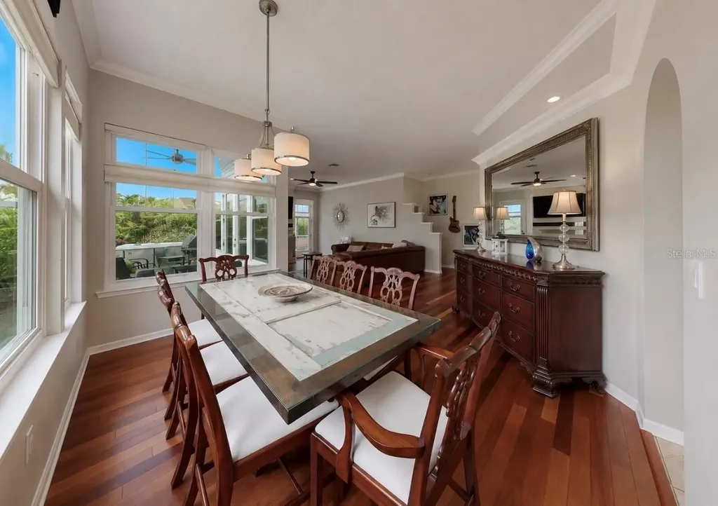5204 Green Forest Court Tampa FL 33647