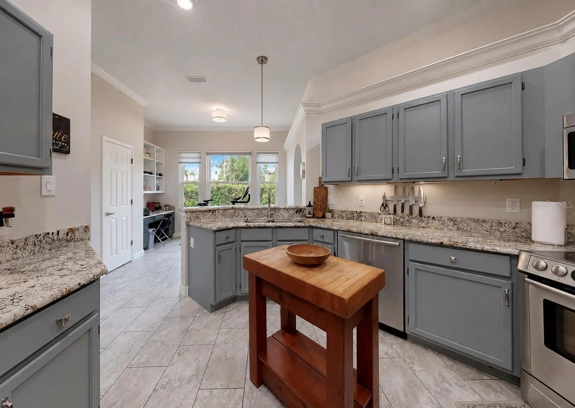 5204 Green Forest Court Tampa FL 33647