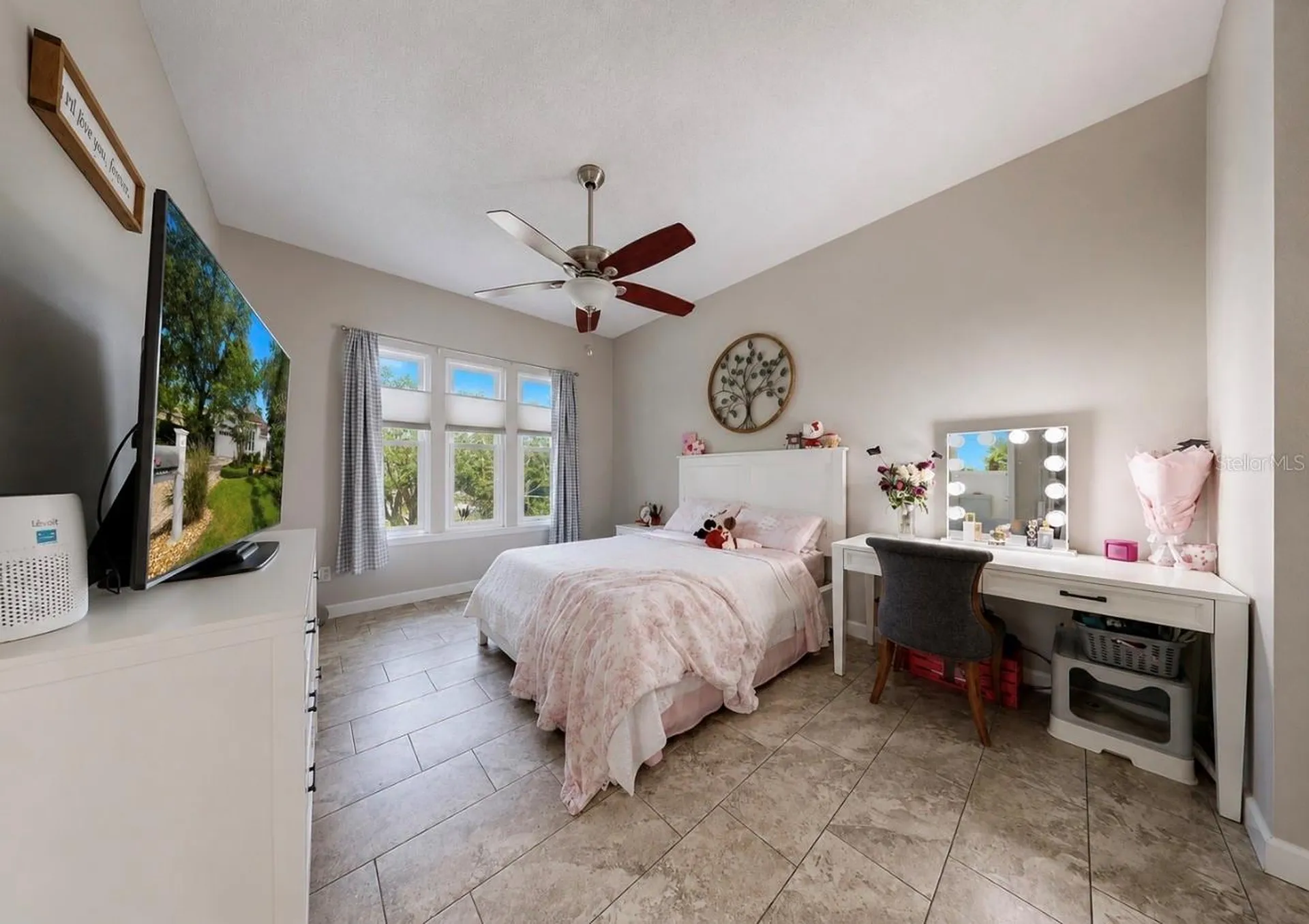 5204 Green Forest Court Tampa FL 33647