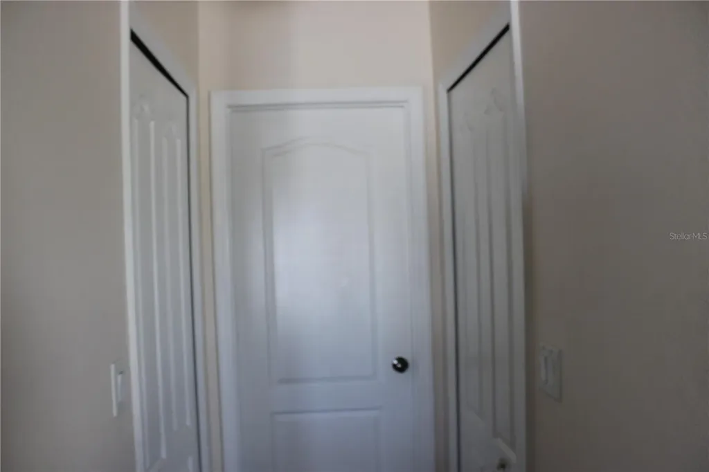 433 York Dale Drive Ruskin FL 33570