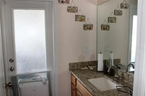 433 York Dale Drive Ruskin FL 33570