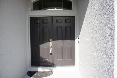 433 York Dale Drive Ruskin FL 33570