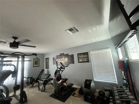 433 York Dale Drive Ruskin FL 33570