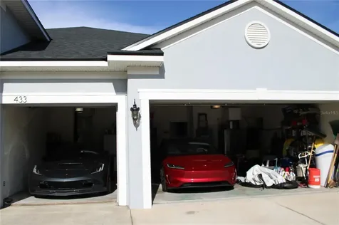 433 York Dale Drive Ruskin FL 33570