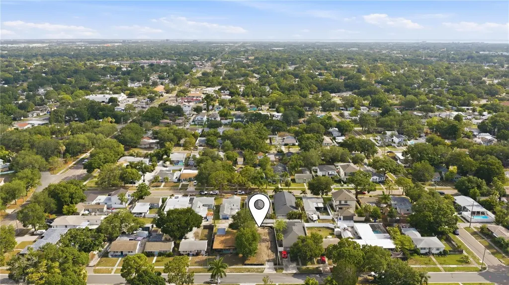 845 50th Avenue N St Petersburg FL 33703